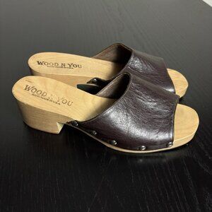 Vintage Womens Size 5 Handmade Brown Leather Clogs by Wood 4 You, Candies Style